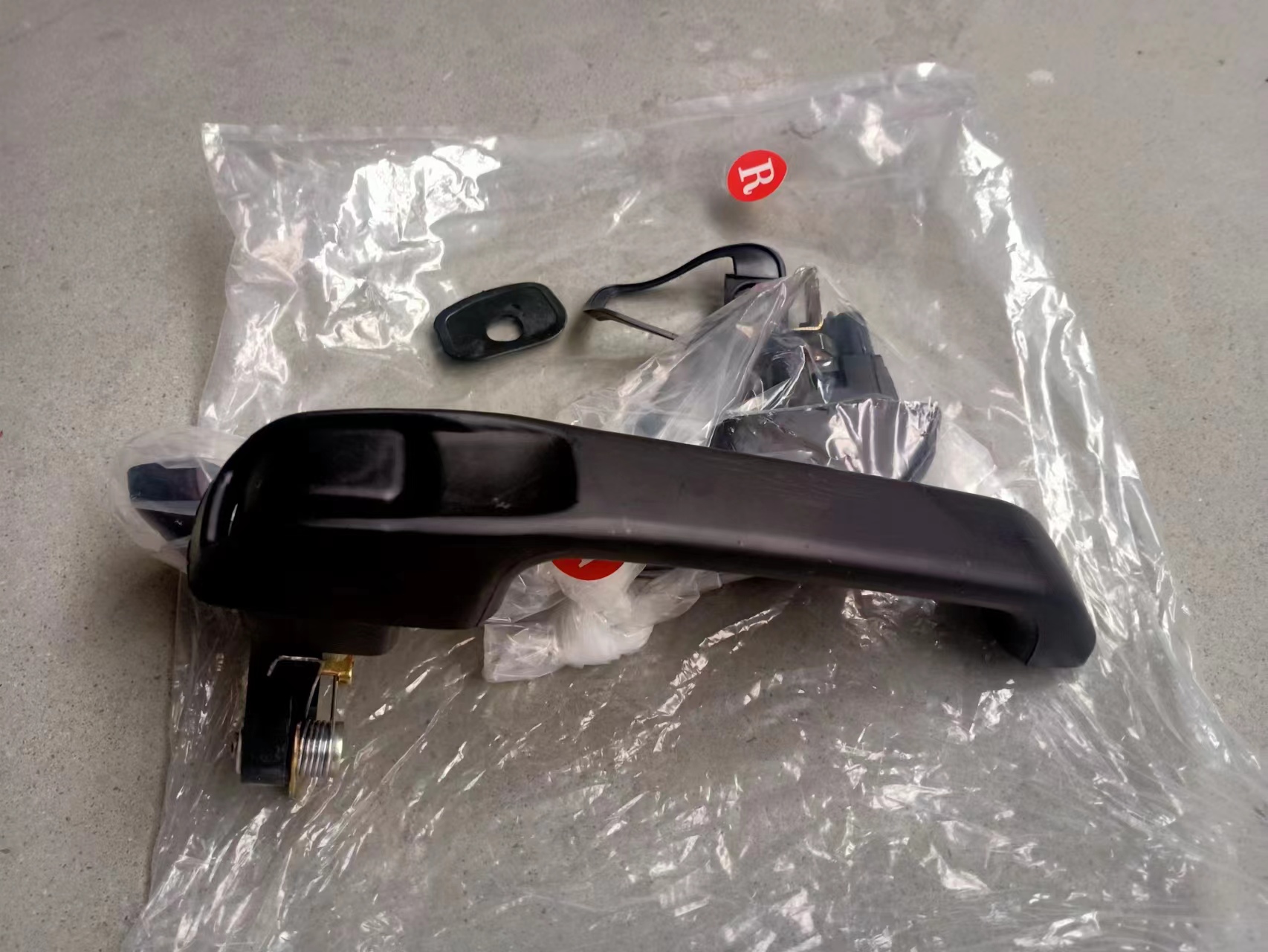 GELING RIGHT AND LEFT DOOR OUTER HANDLE FOR HINO 500 SERIES TRUCK