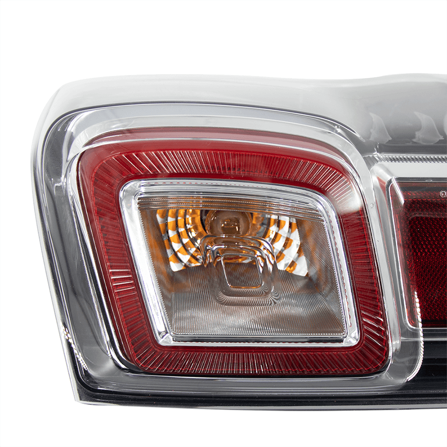 2020 DMAX UPPER-PREMIUM TAIL LIGHT