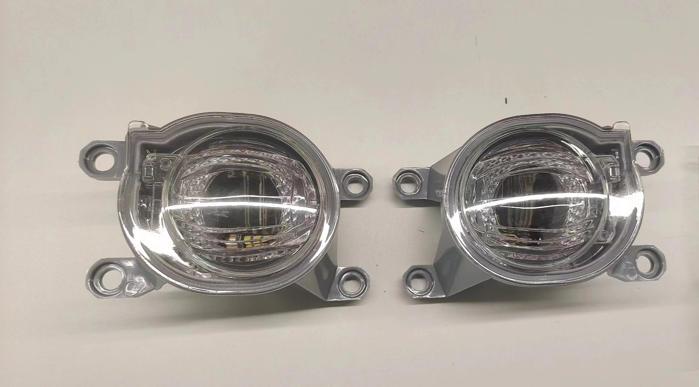 GELING Led Fog Lamp Spot Light Turn Signal Light Daytime Running Lights DRL for Toyota Land Cruiser LC300 2022 2023